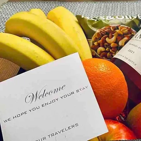 4 Travelers شقة سالونيك